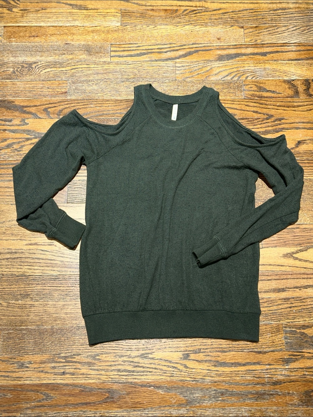 Cold-Shoulder Long Sleeve Sweater - Forest Green